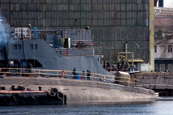 
	Được biết, hai tàu ngầm Kilo thứ 3 và thứ 4 cũng sẽ được hạ thủy trong năm 2013. Tuy nhiên không có thông tin về chiếc tàu ngầm thứ 5 và thứ 6.