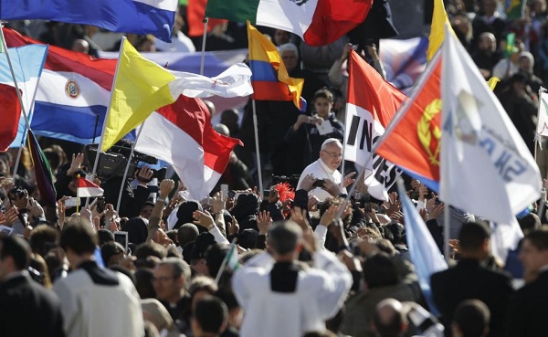 Đại lễ Đăng quang của Giáo hoàng trước hàng triệu giáo dân