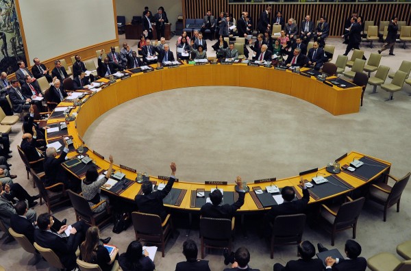 
	Phiên họp của Liên Hợp Quốc bàn về các lệnh trừng phạt đối với Triều Tiên.