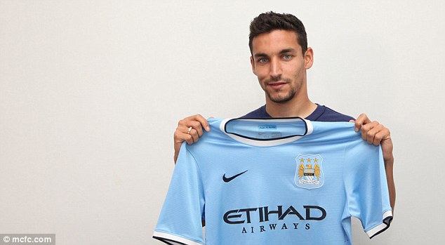 
	Navas chính thức là người Man City