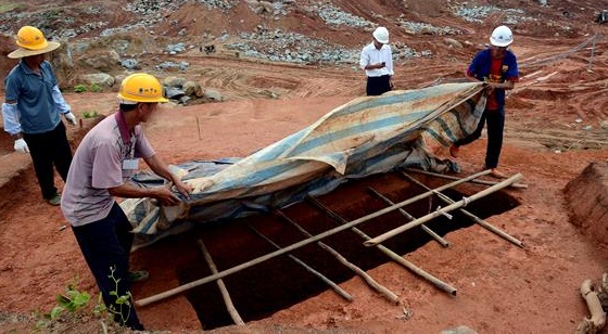 Trung Quốc: Phá cụm mộ cổ hàng nghìn năm tuổi để xây tàu điện ngầm