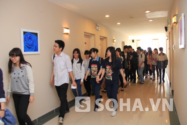Chiều 2/3, đông đảo học sinh đã tham dự ngày hội Open day tại ĐH Thăng Long.