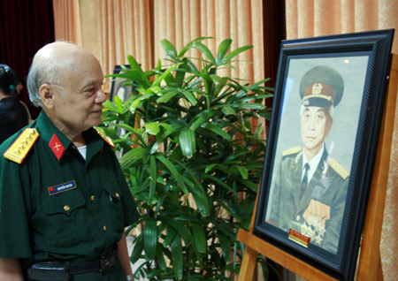 	Đại tá Nguyễn Huyên