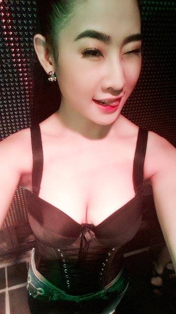 15 shoot hình 'đốt mắt' của DJ Oxy