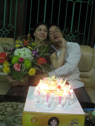 
	Bên người vợ thân yêu vào ngày sinh nhật 20/11/2012.