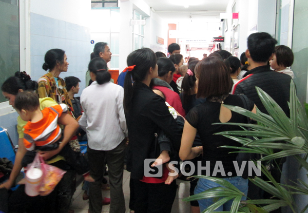 
	143 trẻ mắc bệnh tim của tỉnh Hưng Yên đã được khám và siêu âm tim miễn phí tại Trung tâm Tim mạch - Bệnh viện E Trung ương sáng 2/4