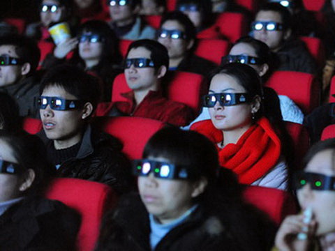 	Kính xem phim 3D có thể trở thành con đường lây nhiễm bệnh về mắt.