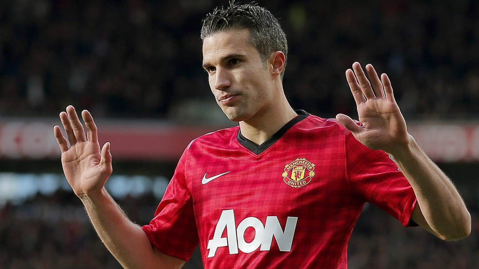  	Van Persie đã không ăn mừng trong lần đầu gặp lại Arsenal