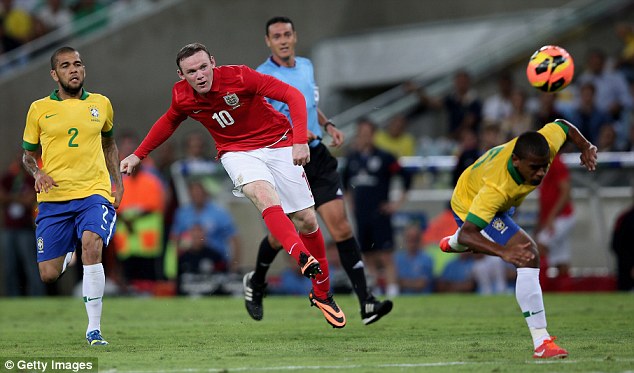 
	Arsenal muốn mua Rooney nhưng đang trả giá quá "bèo"