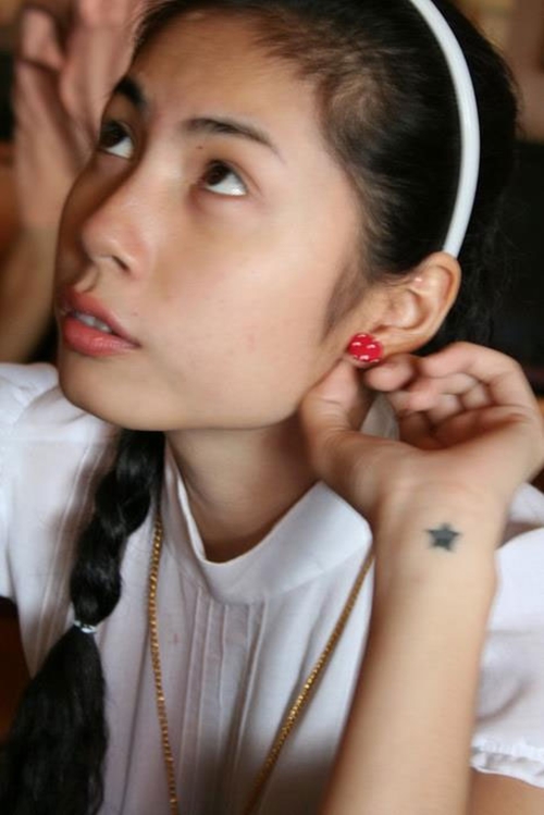 Hành trình "lột xác" của mỹ nữ showbiz Việt