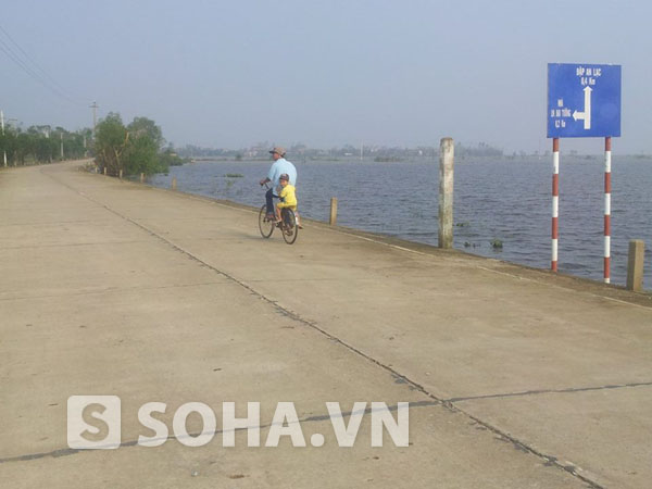 Con đường từ thị trấn Kiến Giang về thôn An Xá vẫn được người dân gọi cái tên mộc mạc là 