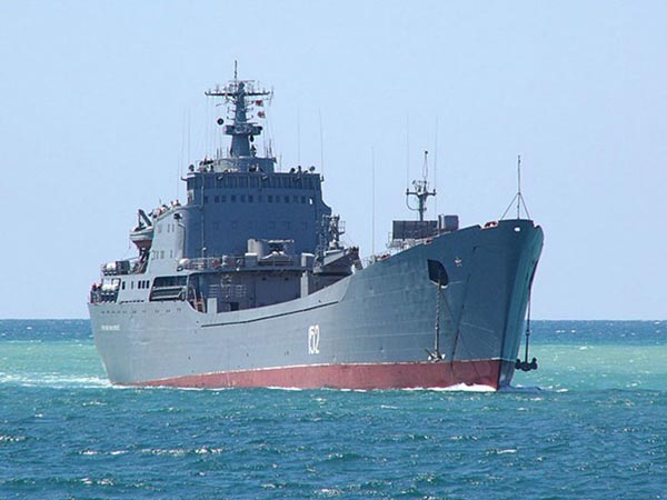 Kiện hàng đặc biệt trên tàu đổ bộ Nikolai Filchenkov là mối quan tâm hàng đầu hiện nay của giới tình báo phương Tây.