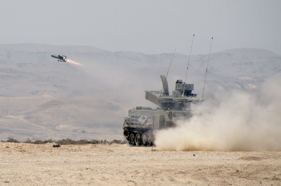 	Israel cung cấp vũ khí hiện đại cho phe đối lập Syria. Ảnh: Minh họa.