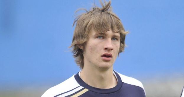 
	Arsenal tăng giá vụ hỏi mua tài năng Tin Jedvaj của Dinamo Zagreb