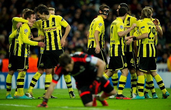 
	Dortmund cũng là một chú ngựa ô thần tốc