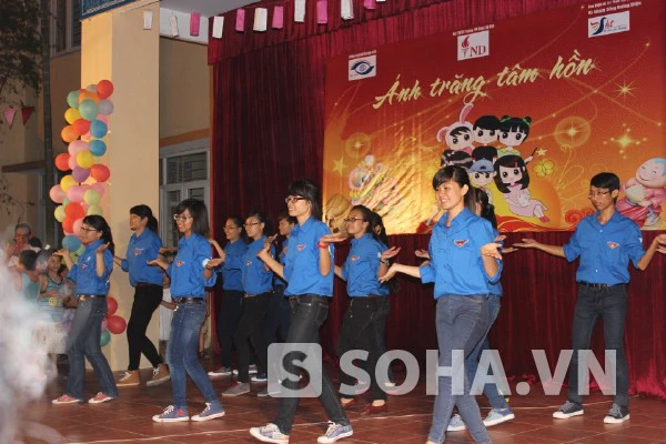 Tiết mục nhảy của Đội SVTN Trường ĐH Dược Hà Nội.