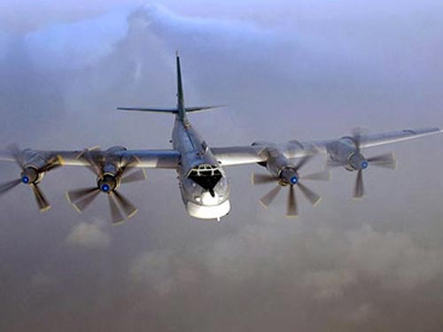 Máy bay Tu-95 của Nga.