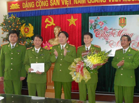 Dương Tự Trọng, giá thú, con, bồ