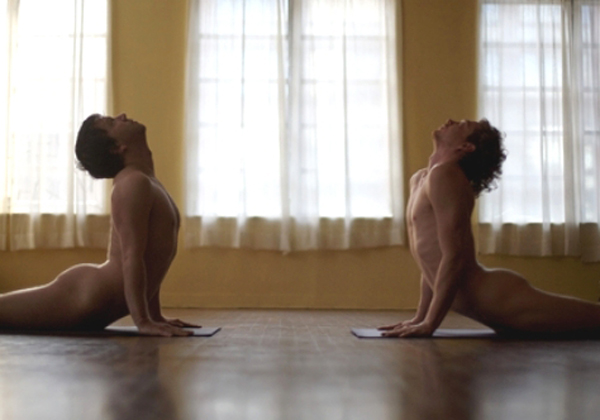 Tập Yoga giúp hoạt động tình dục tốt hơn - Ảnh minh họa.