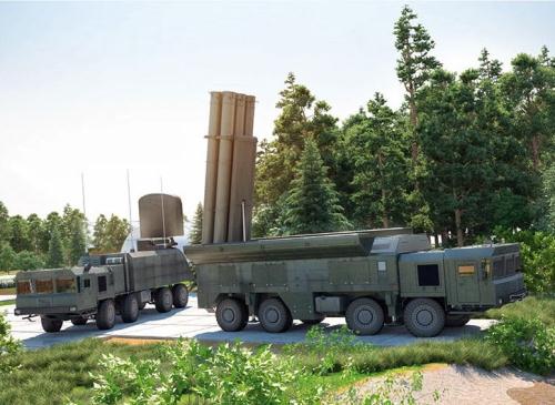 Một hệ thống Klub-M bao gồm: 1 xe bệ phóng (SPU); xe vận tải tiếp đạn (TZM); các tên lửa hành trình 3M54E, 3M54E1 và 3M14 chứa trong các ống phóng (TPK); xe bảo đảm kỹ thuật; 1 xe thông tin và điều khiển. 