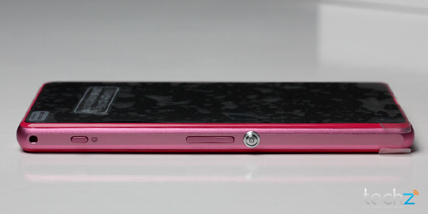 Trên tay Sony Xperia Z1 Compact Hồng: Nhỏ gọn, nữ tính, mạnh mẽ