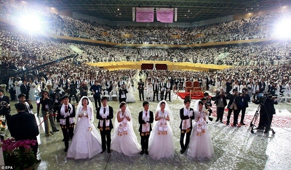 5.000 người cưới tập thể tại Hàn Quốc 11