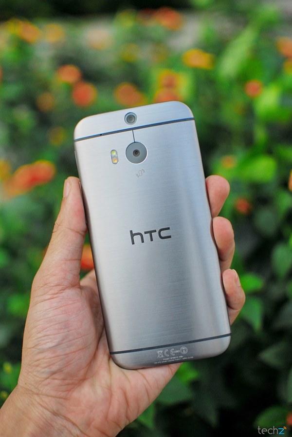 Cận cảnh HTC M8: Vỏ nhôm, thiết kế ưa nhìn, cấu hình siêu mạnh