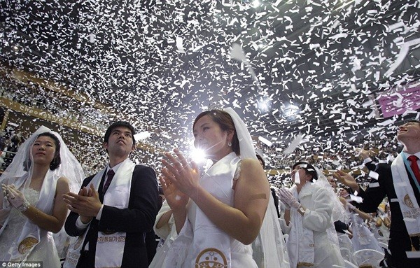 5.000 người cưới tập thể tại Hàn Quốc 12