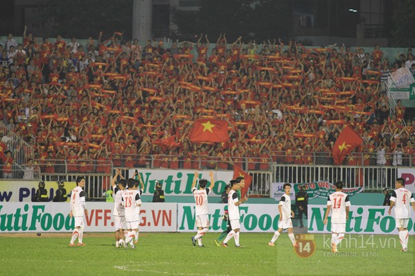 Chùm ảnh trận thua "chất lượng" của U19 Việt Nam 14