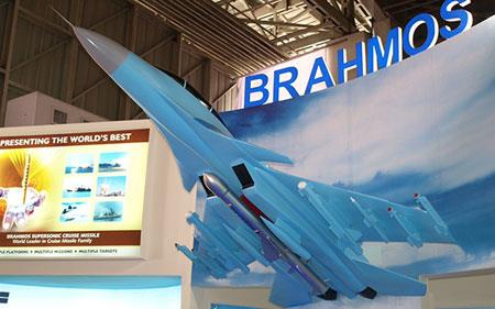 Tên lửa Brahmos-M trên máy bay SU-30MKI