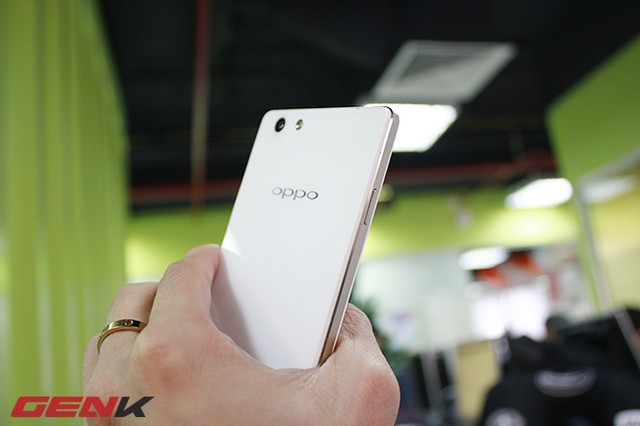 Dùng thử Oppo R1: Chiếc điện thoại hội tụ 