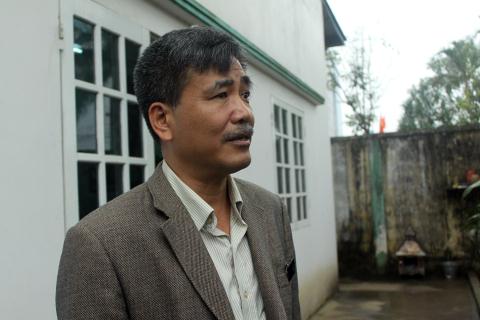 Doanh nhân Nguyễn Quốc Hòa trao đổi với phóng viên