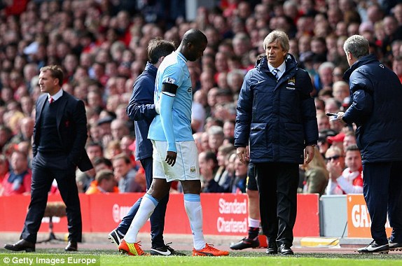 Man xanh có một ngày thiếu may mắn khi mất Yaya Toure và liên tục mắc sai lầm nghiêm trọng