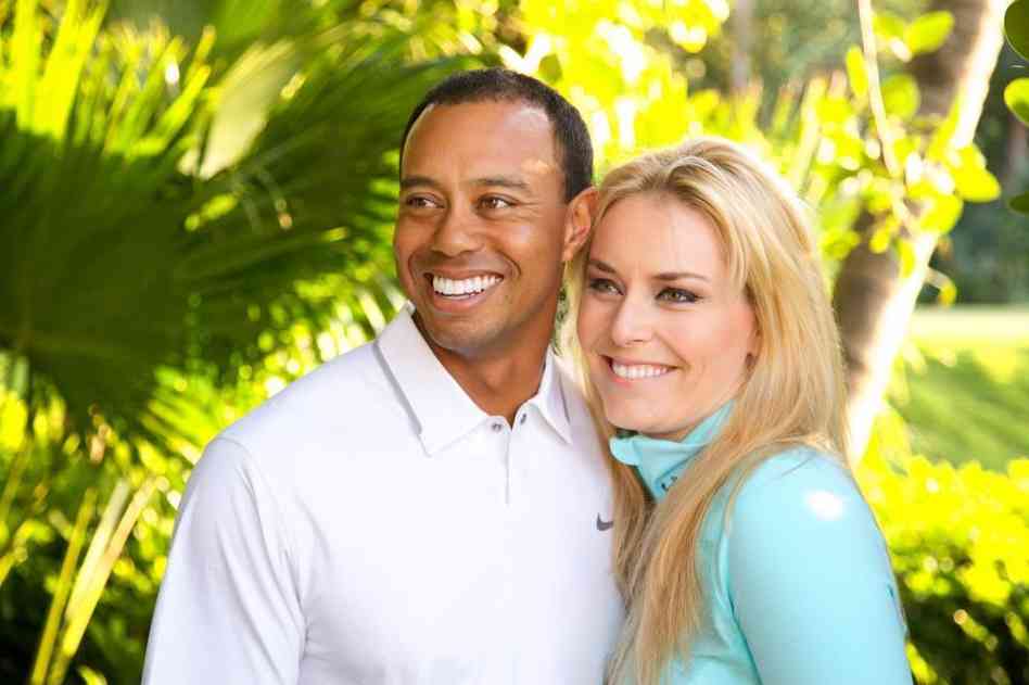  	Tiger Woods cặp kè với Lindsey Vonn