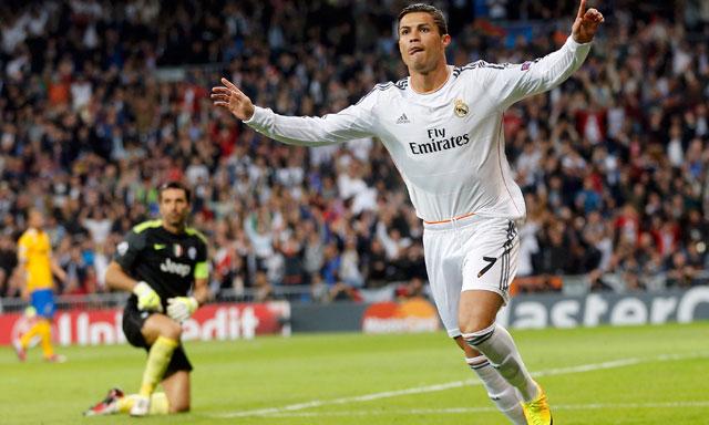  	Ngay sau khi đoạt QBV FIFA 2013, Cris Ronaldo tiếp tục thể hiện phong độ ấn tượng. Anh đã hay lại còn may!
