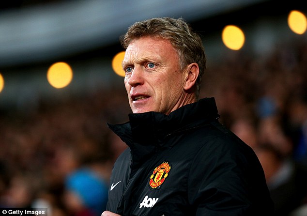 Trận derby thành Manchester đêm nay có thể quyết định chiếc ghế của David Moyes