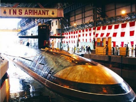 Tên lửa trên tàu ngầm hạt nhân INS Arihant. Ảnh: Want China Times