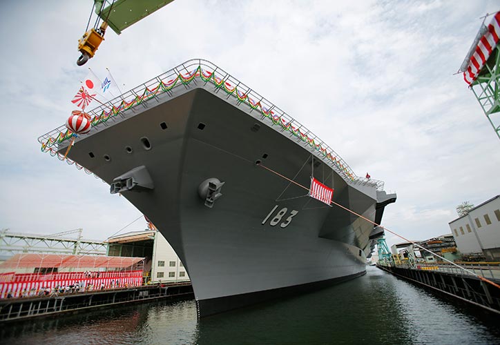 Hiện tại Nhật Bản đang sở hữu tàu sân bay hạng nhẹ mang tên Izumo, được đánh giá là tàu sân bay có hệ thống điện tử hiện đại bậc nhất thế giới và cũng là tàu sân bay đa dạng hóa phương thức tác chiến nhất.