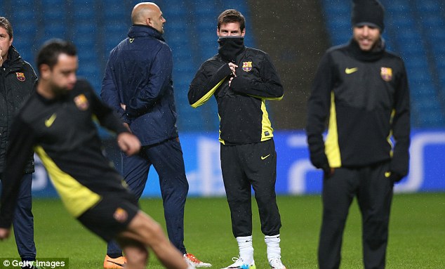 Messi và đồng đội khá thận trọng trước đại chiến với Man City đêm nay
