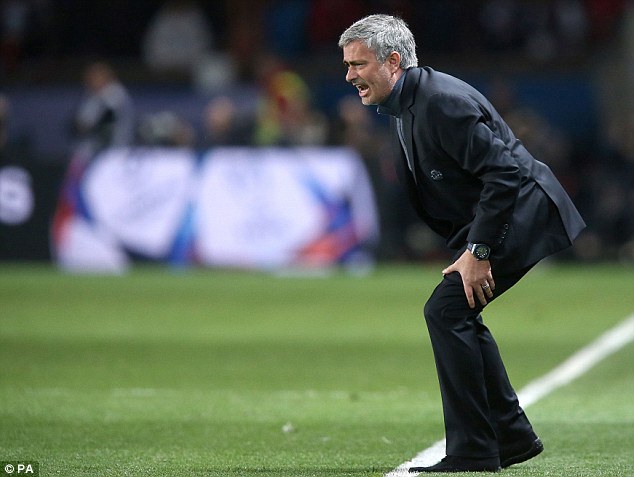 Mourinho luôn tận tâm với công việc