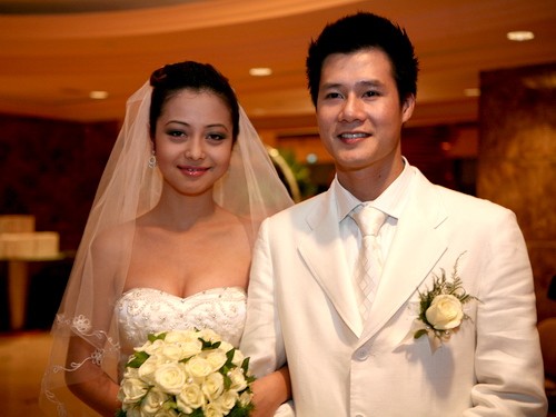 Sao Việt kết hôn vẫn bị nghi ngờ giới tính 4