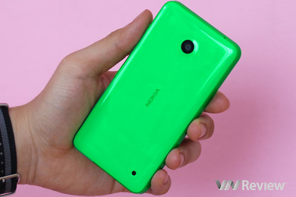 Trên tay điện thoại Nokia Lumia 630 tại Việt Nam