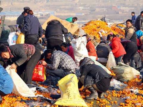 TQ: Cảnh sát dùng súng giải tán vụ 