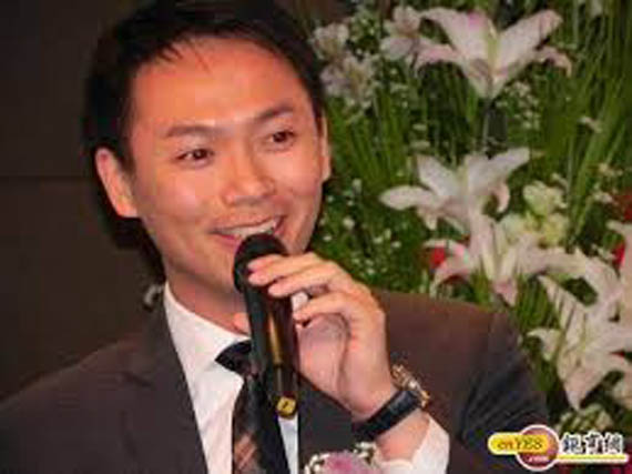 Doanh nhân Lý Vân Phong sở hữu khối tài sản lên tới 600 triệu Tệ.