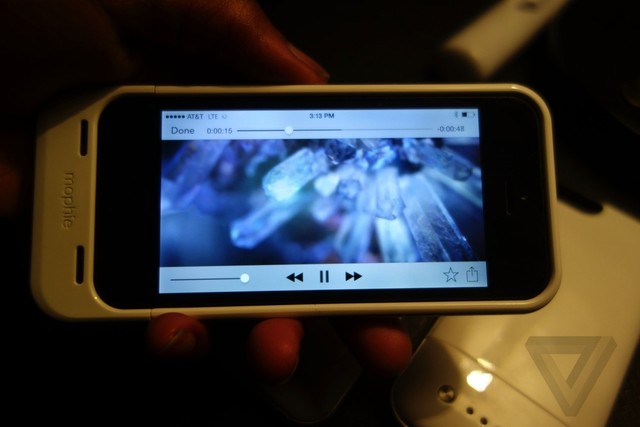 Vỏ case giúp khắc phục 2 nhược điểm trên iPhone