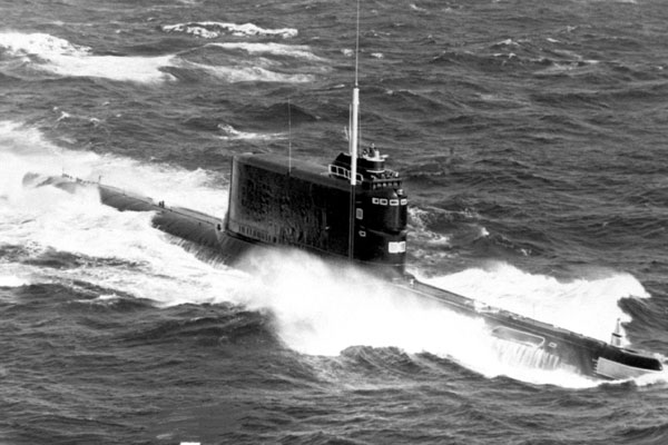 Tàu ngầm K-129 thuộc lớp Golf II.