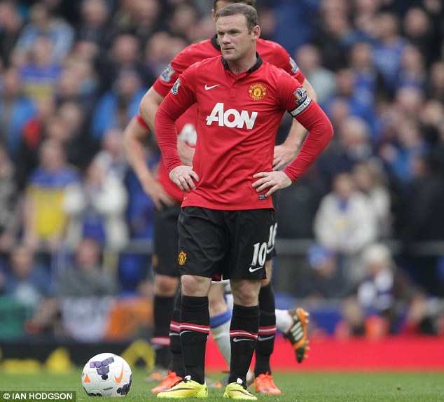 Rooney rất có thể sẽ phải làm nền cho Van Persie nếu Van Gaal đến Old Trafford