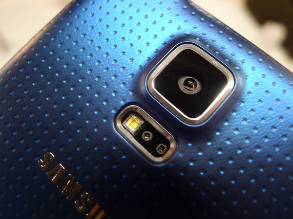 5 tính năng khiến Galaxy S5 