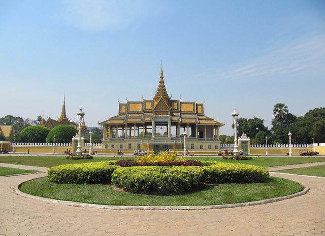 Phòng Chanchhaya còn được gọi là Sân khấu Ánh Trăng, là nơi Quốc vương diễn thuyết trước nhân dân, nơi diễn ra các điệu múa cung đình cũng như tổ chức các sự kiện và những bữa tiệc lớn của hoàng gia. 