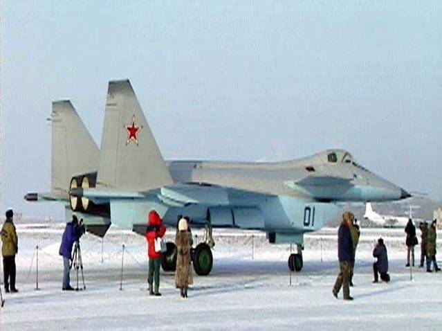  	Ngay sau cuộc thử nghiệm lần đầu tiên vào năm 2000, không rõ nguyên nhân gì, Nga tuyên bố đóng cửa dự án MiG-1.44. Sau đó, vào năm 2002,  Nga thông báo dự án máy bay chiến đấu thế hệ thứ 5 mới là T-50.